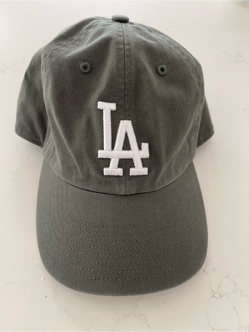 Los Angeles LA Embroidered Baseball Cap - Olive Green